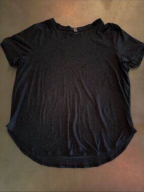 Beyond Yoga Black Short Sleeve Crewneck Tee